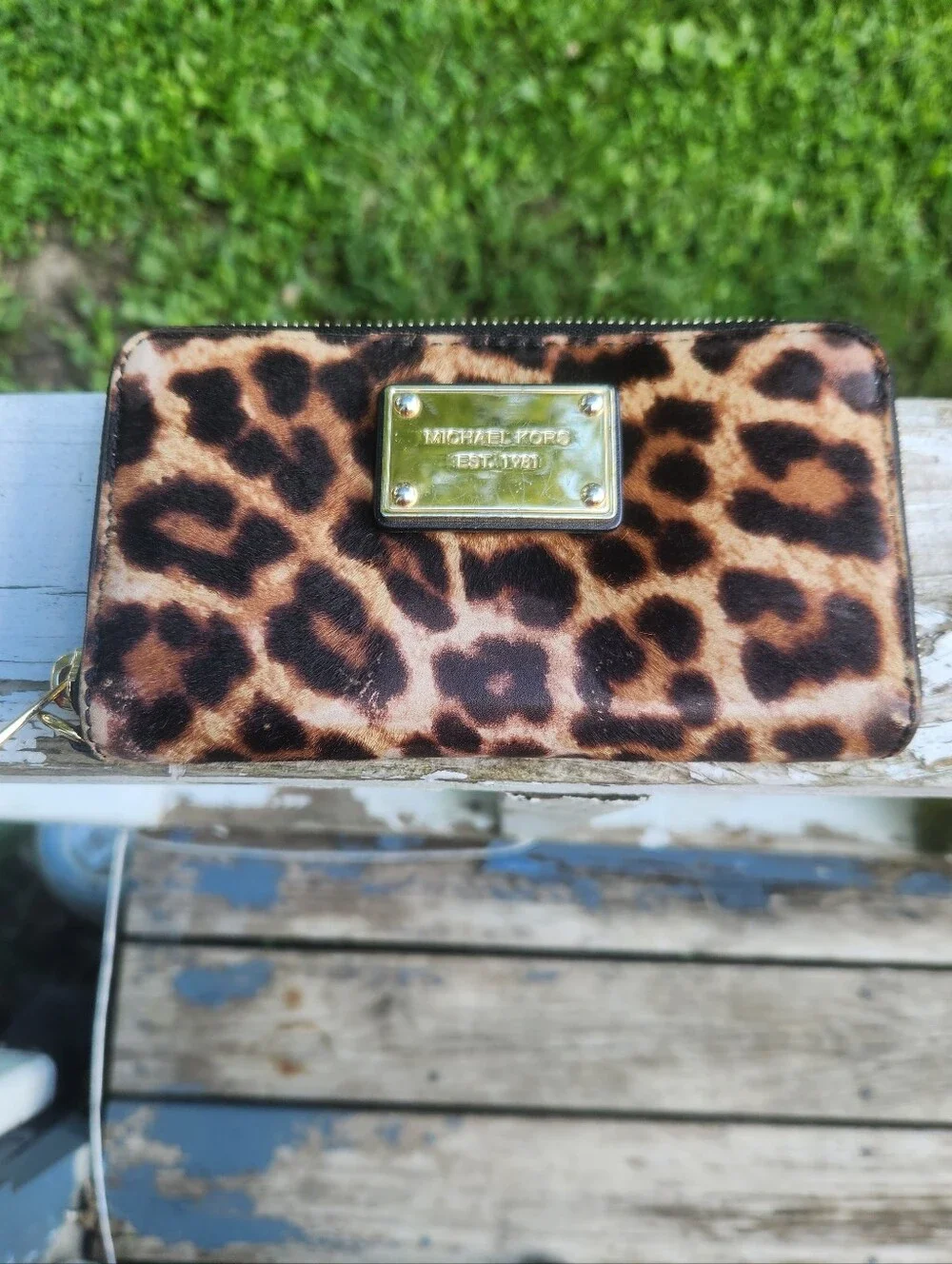 Michael Kors Animal Print Leopard Calves Hair Zip Aaron's Wallet EUC